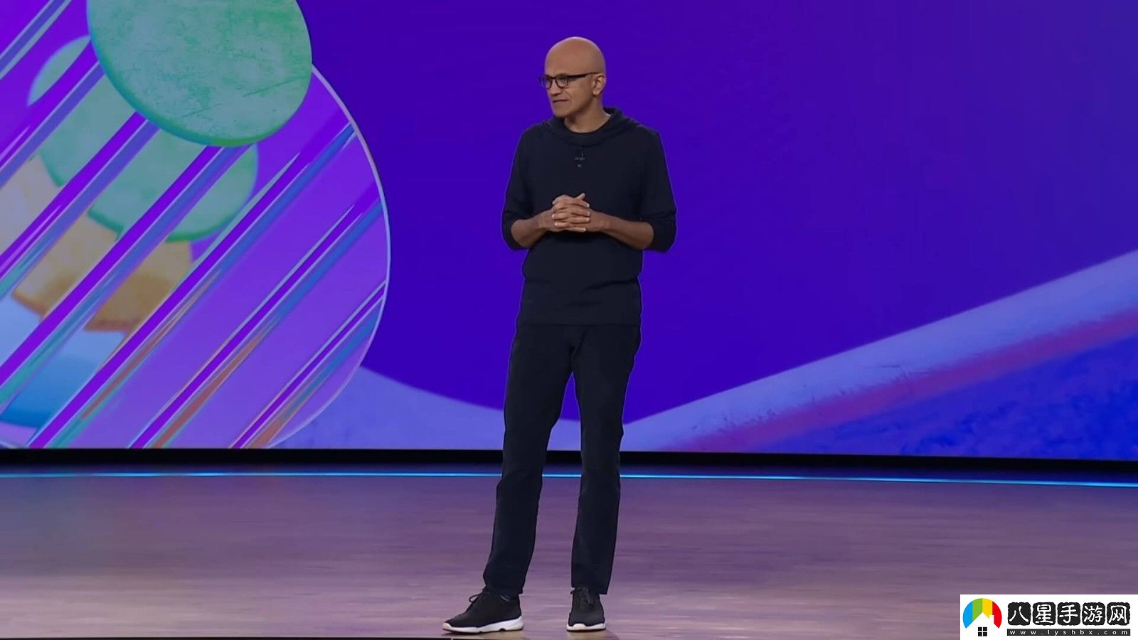 盡管大幅裁員 微軟CEO薪水上漲幅度仍令人瞠目