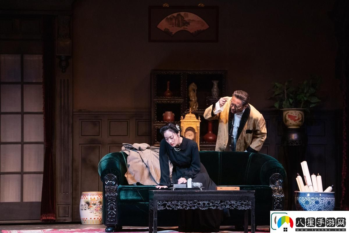 科技狂潮中人藝藝術(shù)炸裂話題！